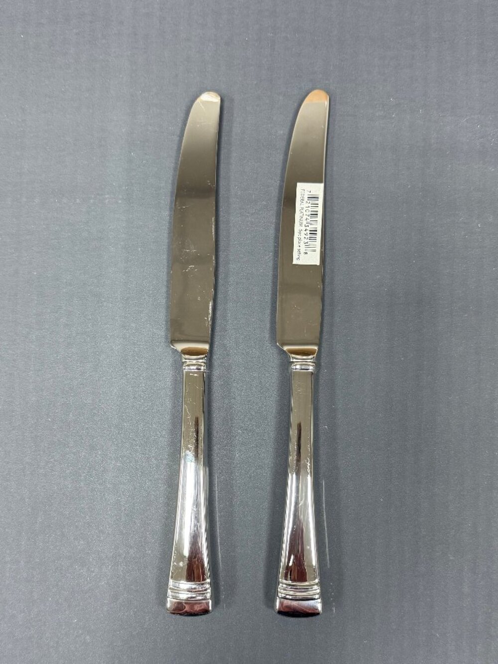 Pair of Lenox Federal Platinum Dinner Knives. KT122